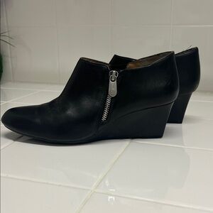 Adrienne Vittadini Black Leather Wedge Shoes